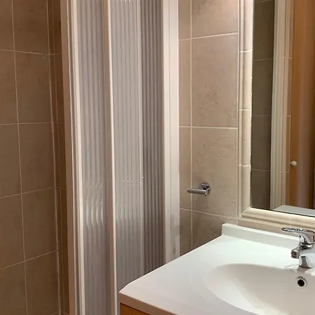 Apartamento 3 Pieces 6 Pers Avec Balcon, Acces Piscine, A 700m Du Centre De Valloire. - Fr-1-263-437 Valloire