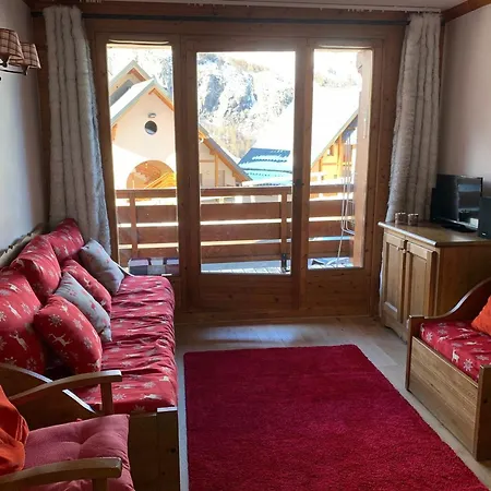 3 Pieces 6 Pers Avec Balcon, Acces Piscine, A 700m Du Centre De Valloire. - Fr-1-263-437 Apartamento Valloire