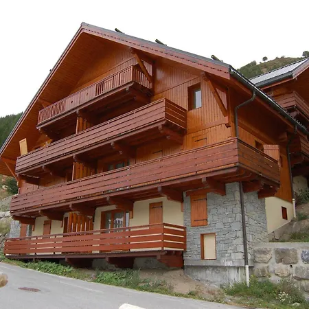 3 Pieces 6 Pers Avec Balcon, Acces Piscine, A 700m Du Centre De Valloire. - Fr-1-263-437 * Valloire